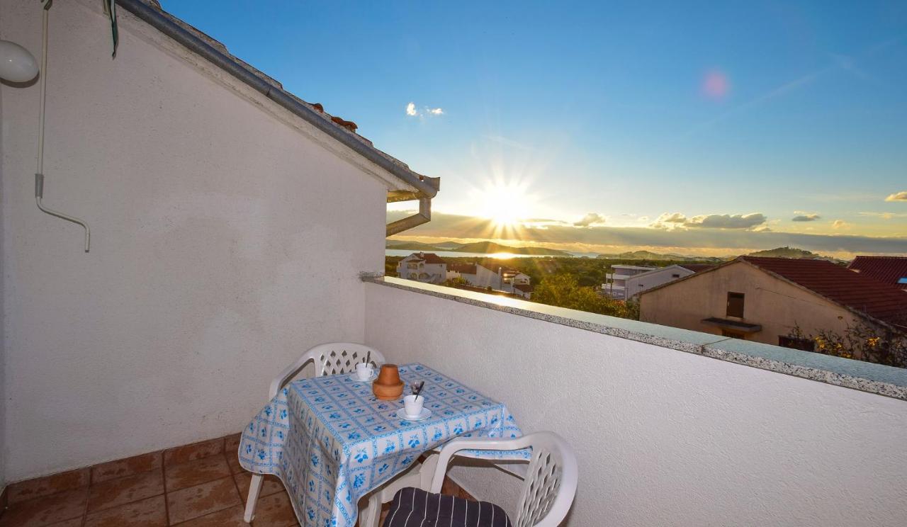 Lilu Apartments Vodice Exterior foto